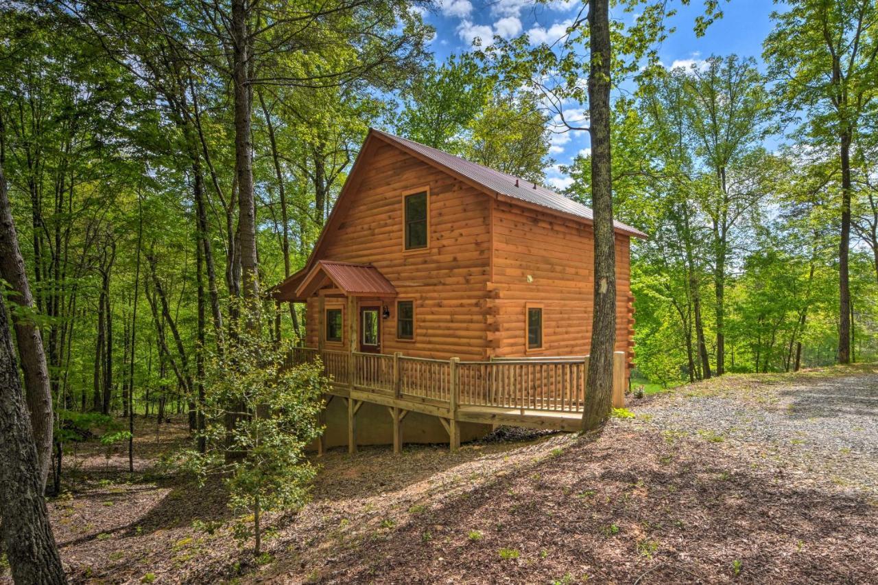 Murphy Cabin With Spacious Deck And Forest Views! 外观 照片