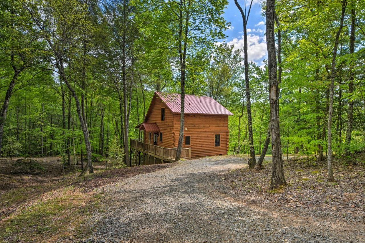 Murphy Cabin With Spacious Deck And Forest Views! 外观 照片